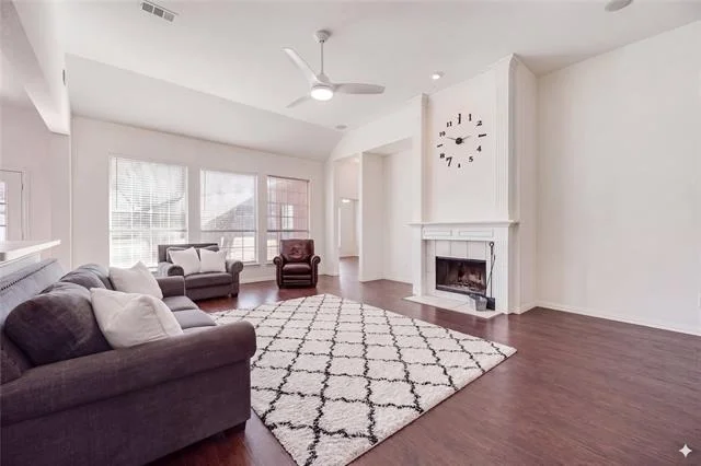 Photo of 5101 Raincrest Drive