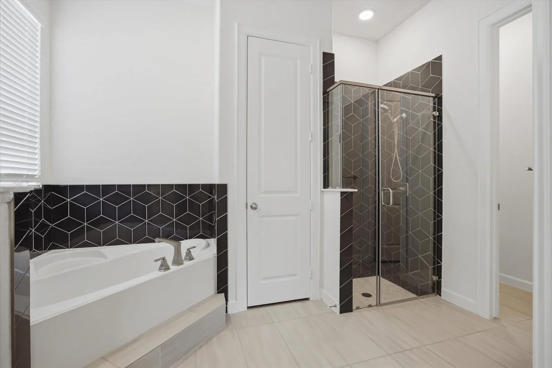 Photo of 1815 Navarre Way