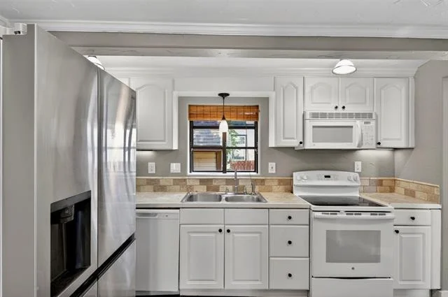 Photo of 715 W Munson Street