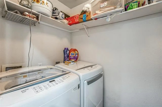 Photo of 4372 Onyx Drive
