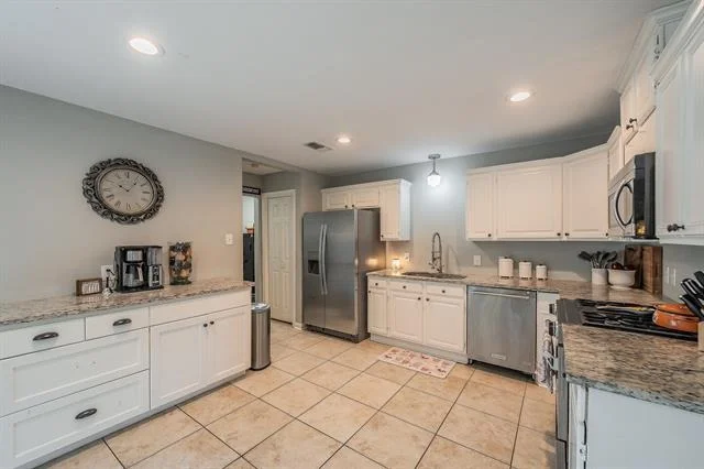 Photo of 6037 Lindy Lane