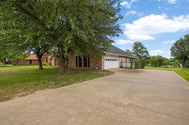 Photo of 113 Saint Andrews Circle