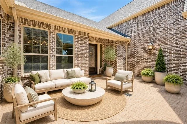 Photo of 4550 Honeyvine Lane