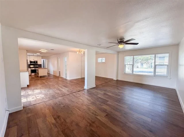 Photo of 832 Central Drive