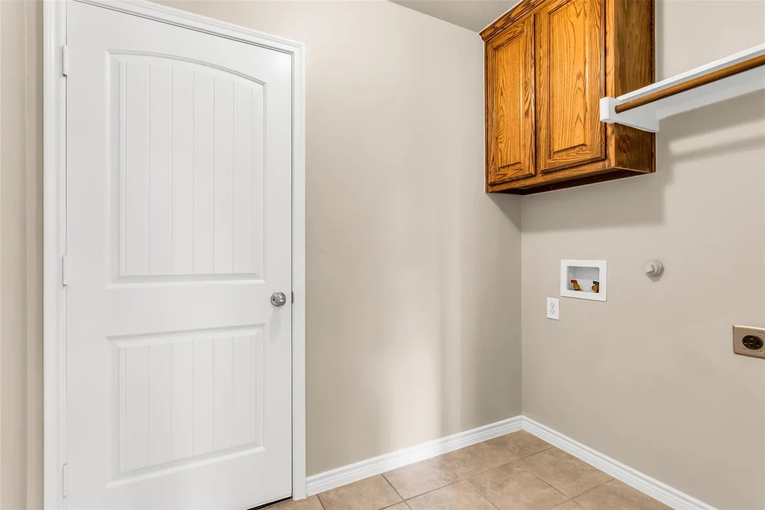 Photo of 1616 Nestledown Drive