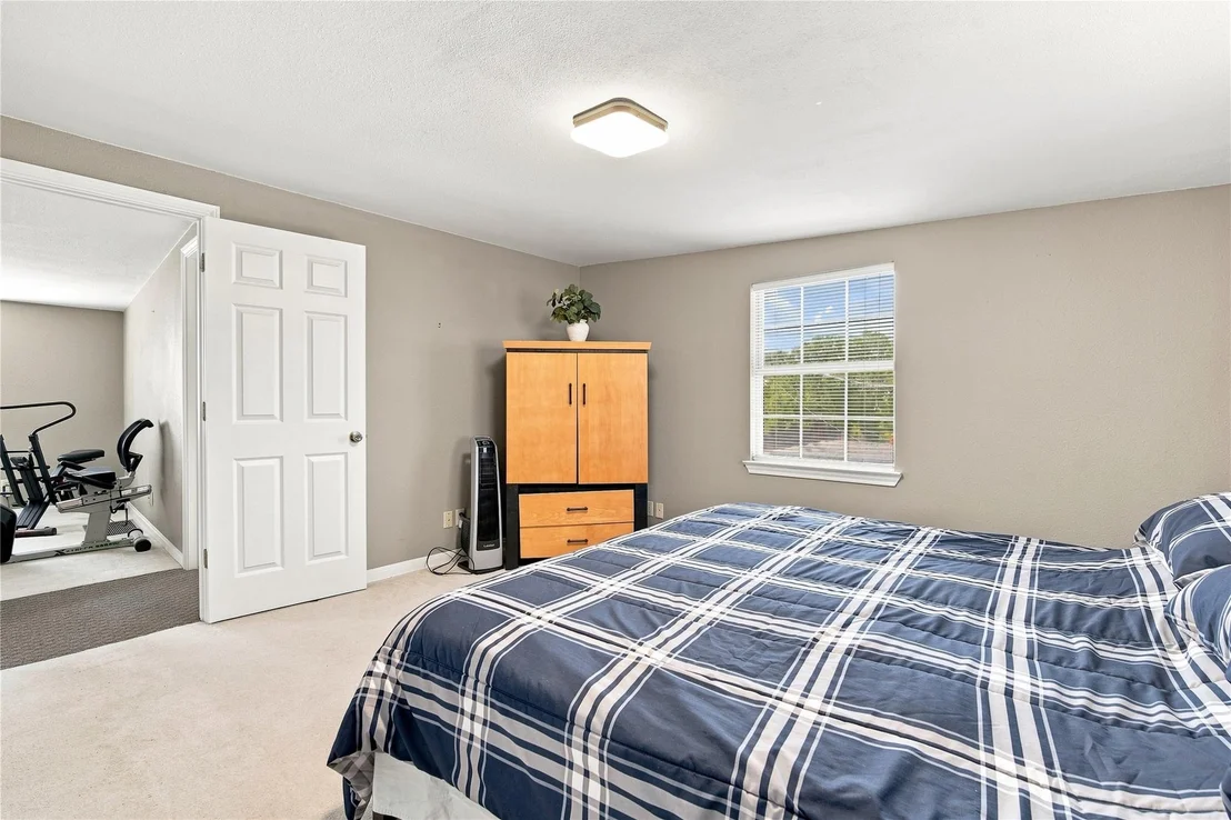 Photo of 109 Yellowstone Drive