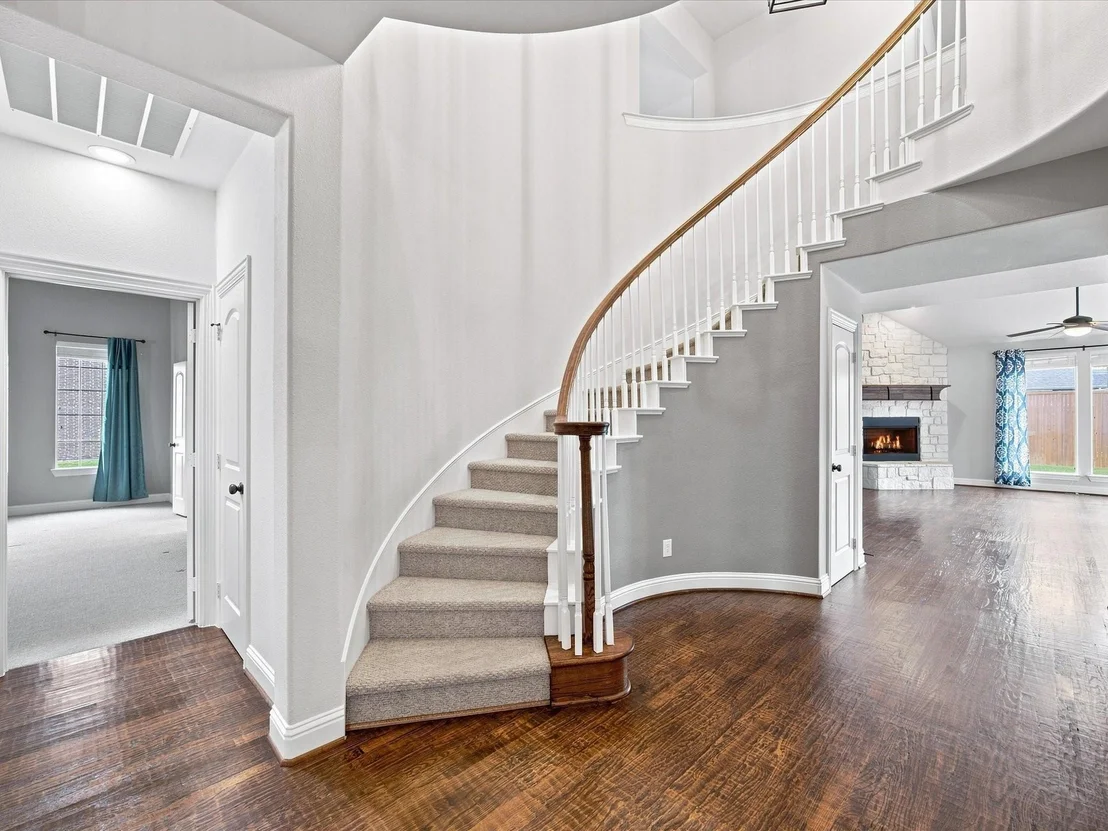 Photo of 412 Oriole Drive