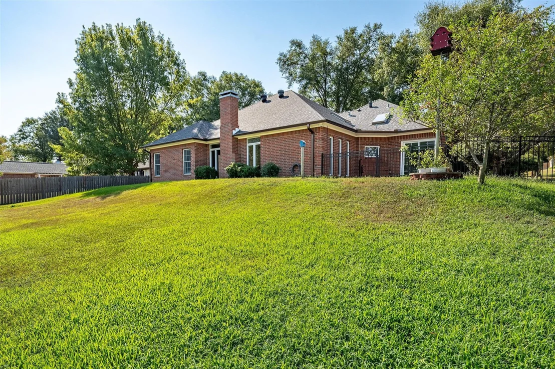 Photo of 11232 Chasewood