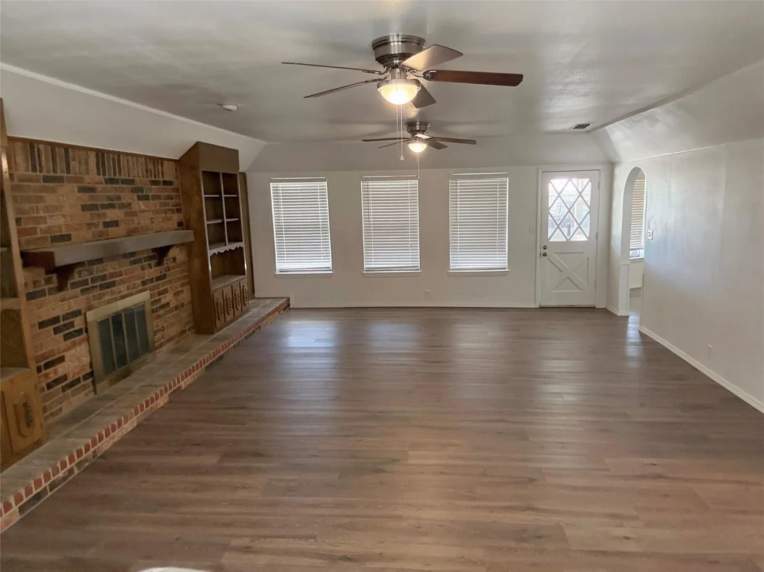 Photo of 520 Baker Drive