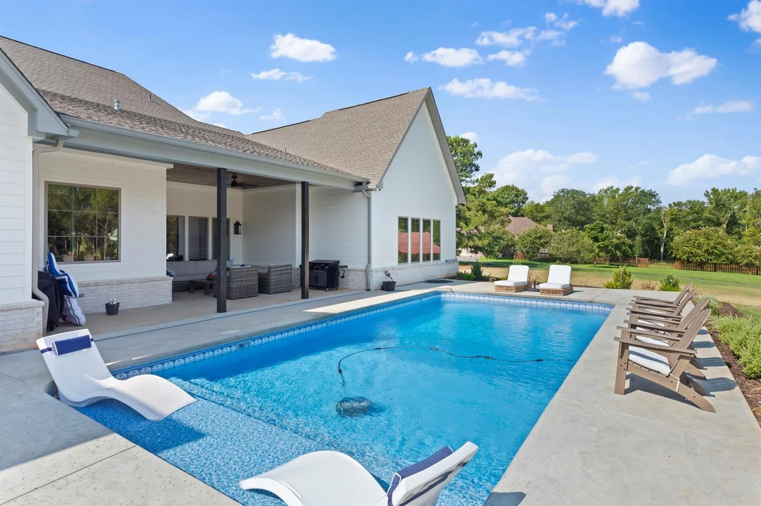 Photo of 23180 Bridle View Drive
