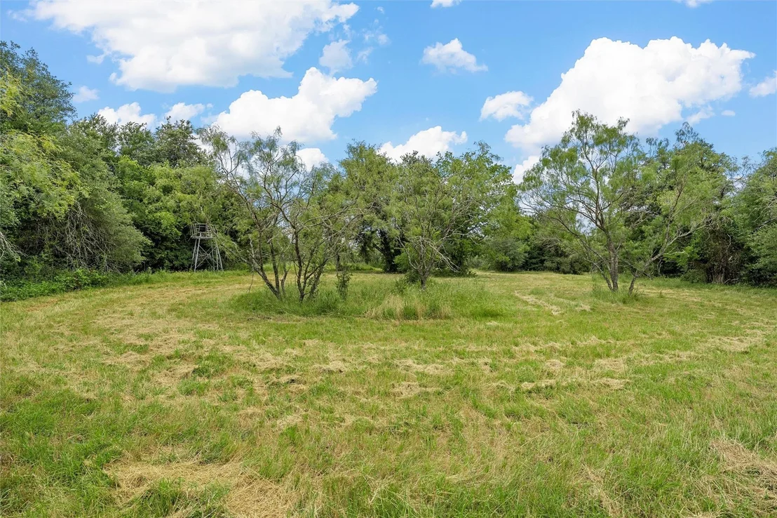 Photo of 654 County Road 473