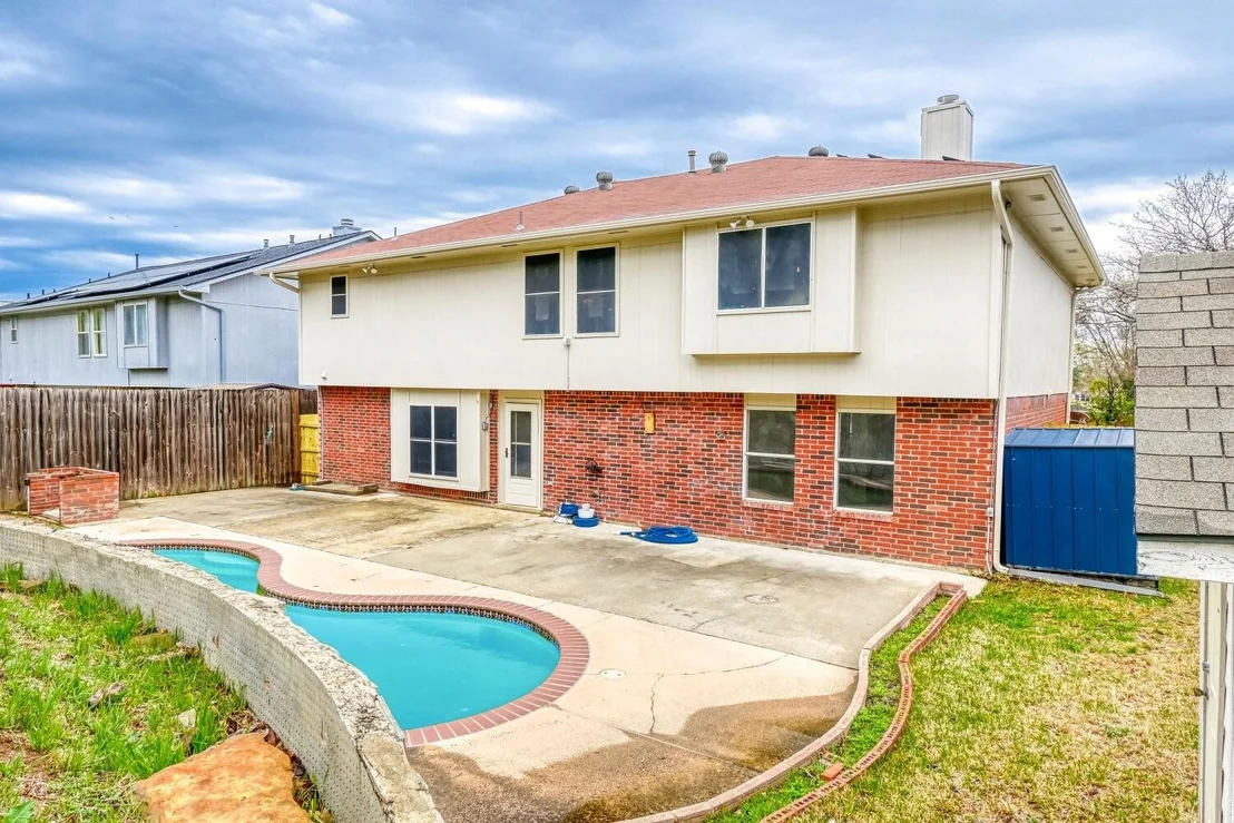 Photo of 2112 Meadowview Drive