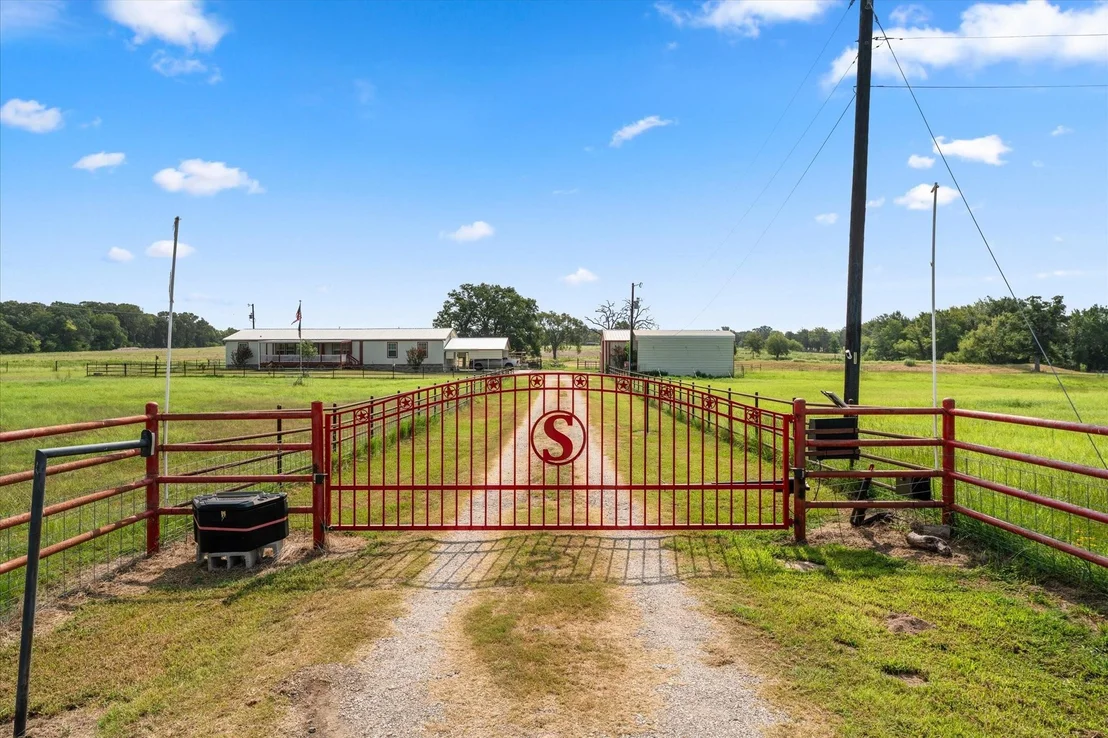 Photo of 12350 CR 2911