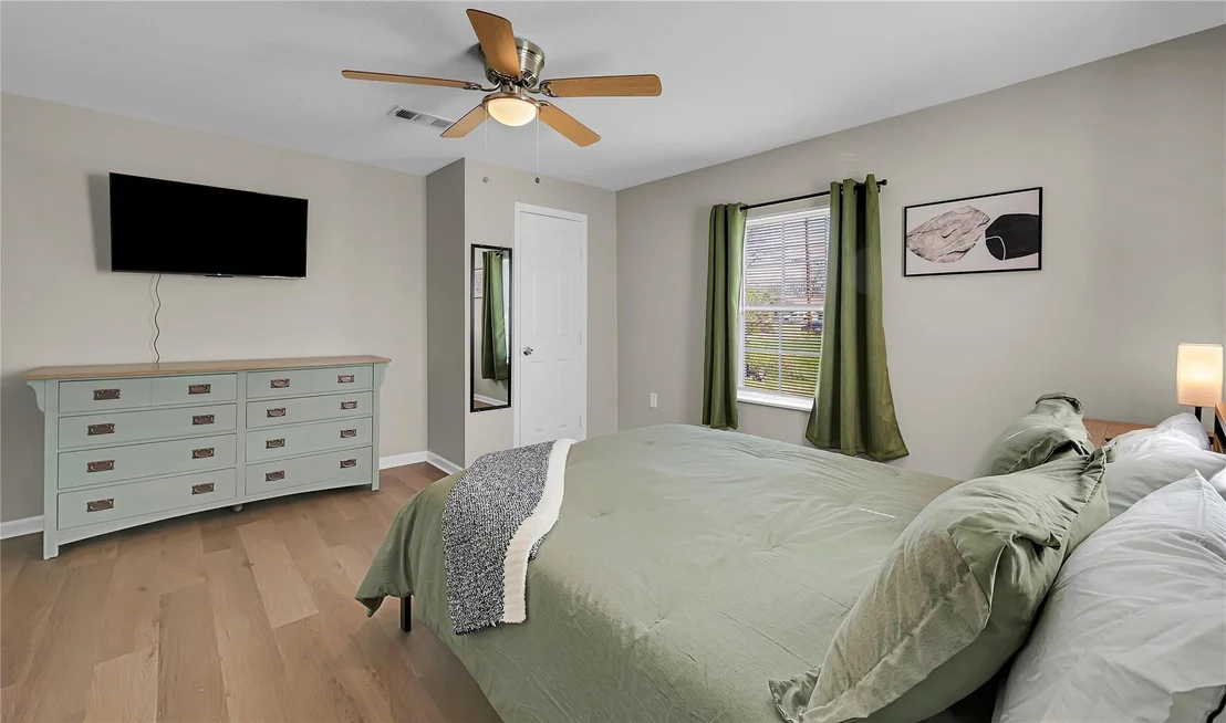 Photo of 924 Gurley Lane