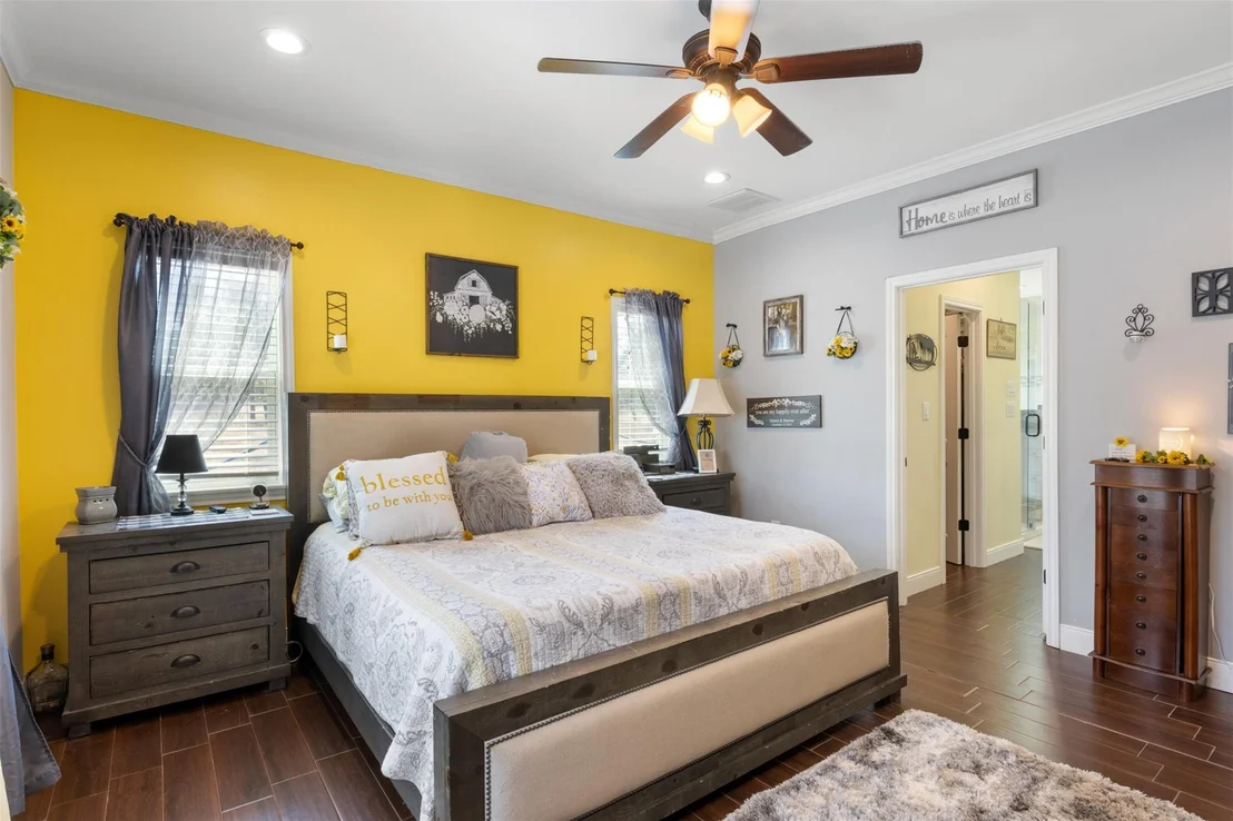 Photo of 141 Eagle Point Cove