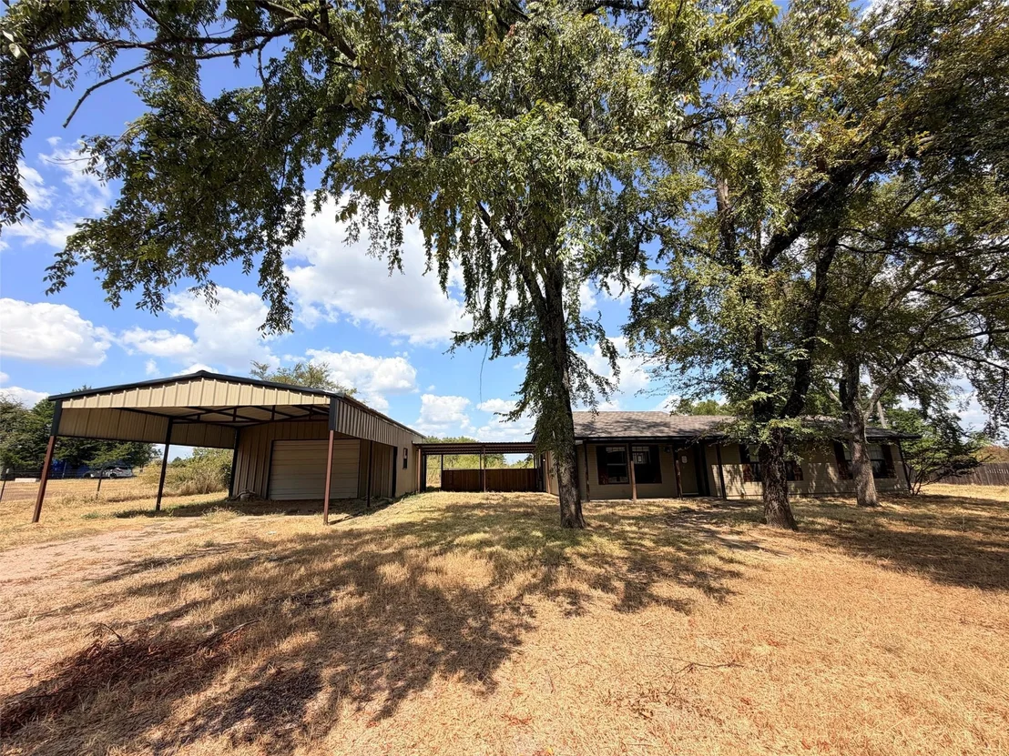 Photo of 1223 Yowell Road