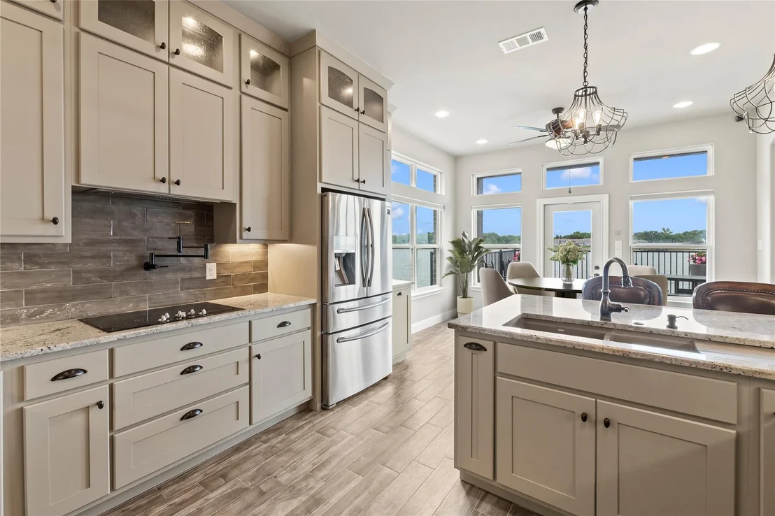 Photo of 164 Marina Drive