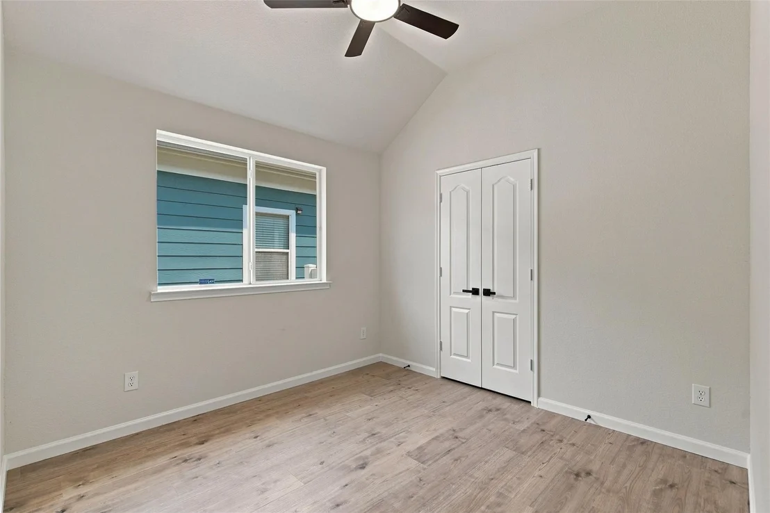 Photo of 1401 Live Oak Lane