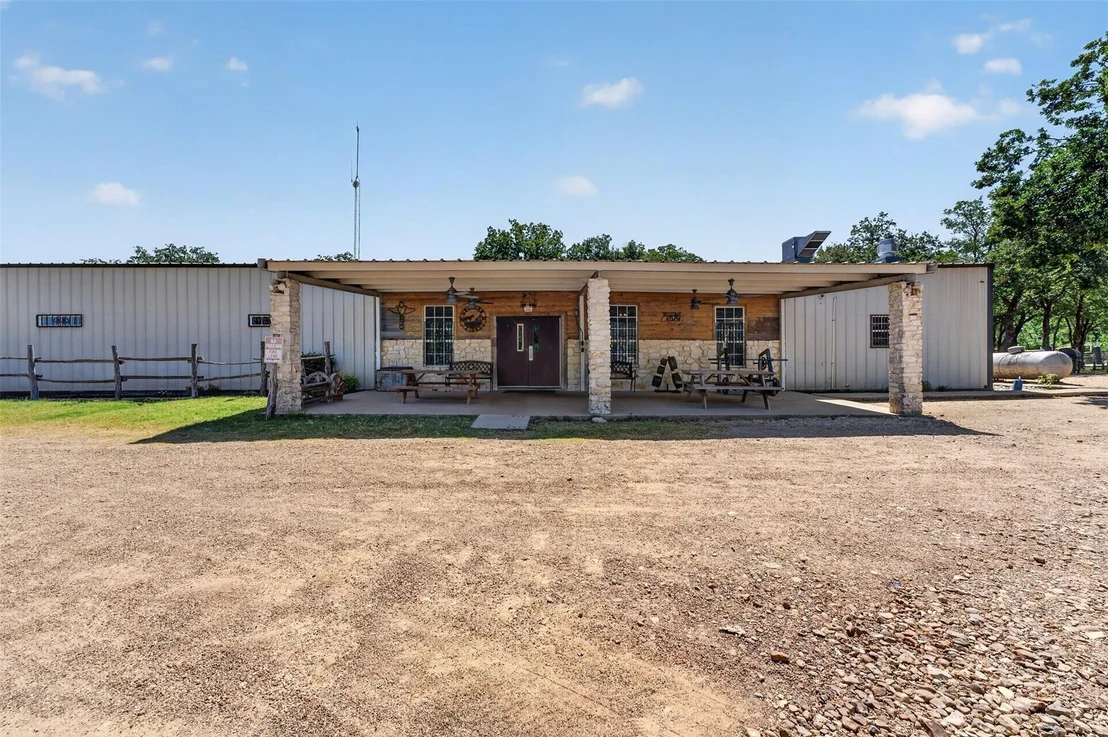 Photo of 2274 County Road 203 Loop