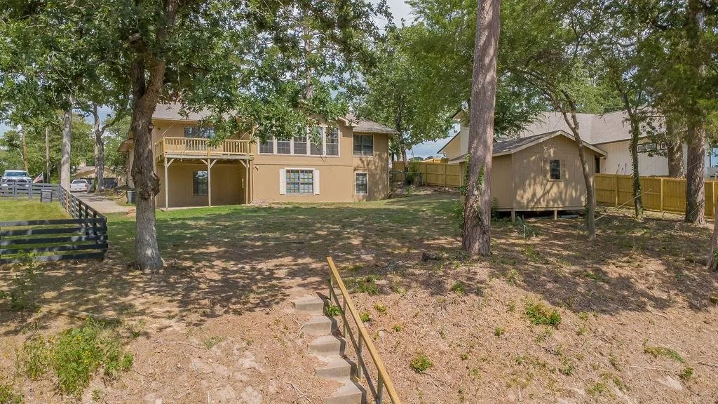 Photo of 304 Harmony Lane