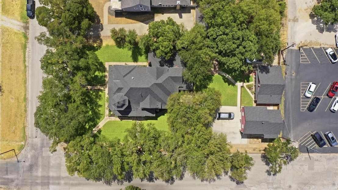 Photo of 700 Cherry Street