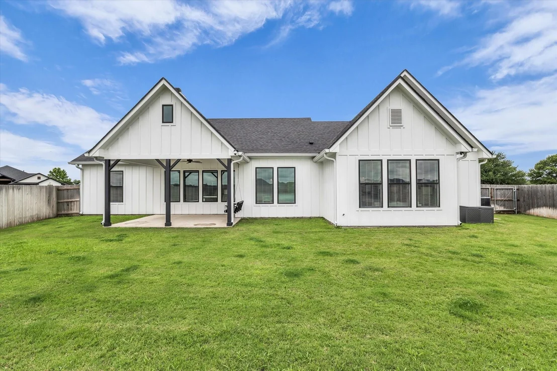 Photo of 154 Water View Lane