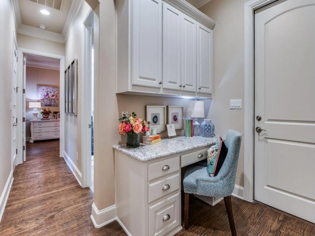 Photo of 701 Regency Court