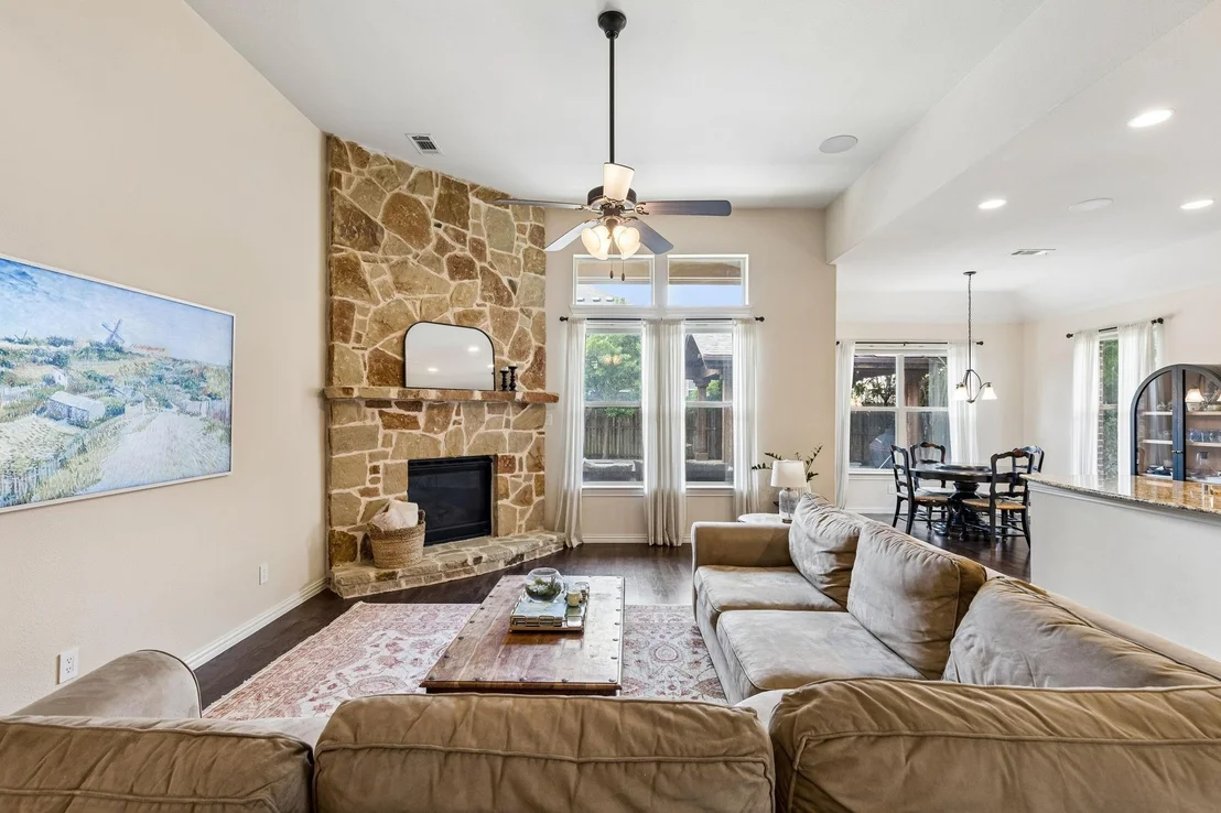 Photo of 400 Komron Court