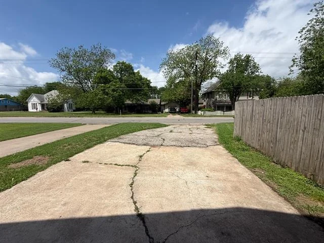 Photo of 409 Dixon Street