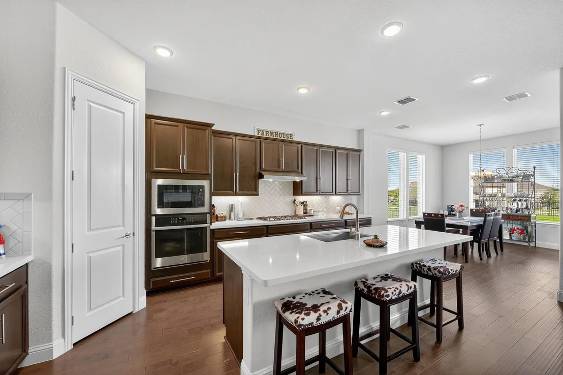 Photo of 1420 Wolf Ridge Run