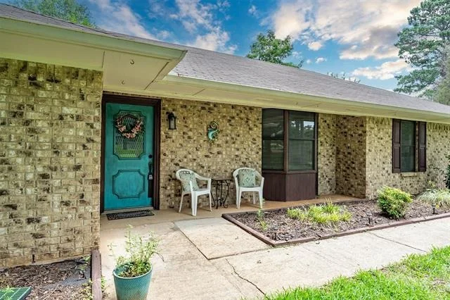 Photo of 354 Royal Circle