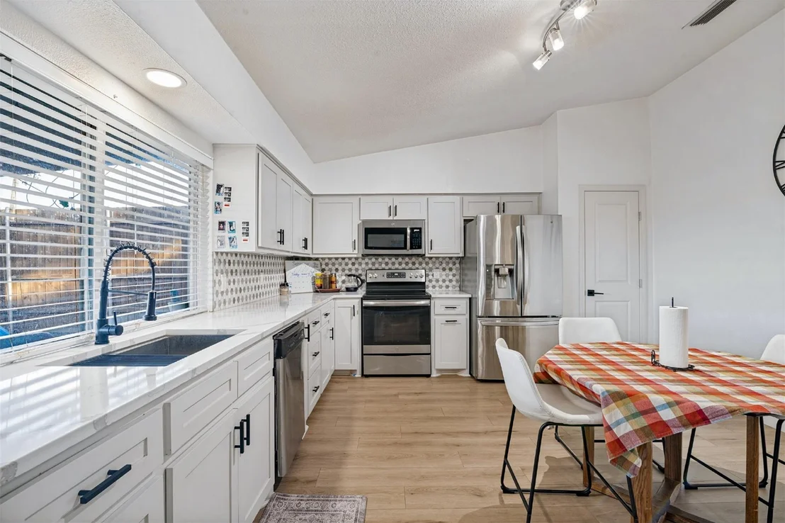 Photo of 2920 Sidney Drive