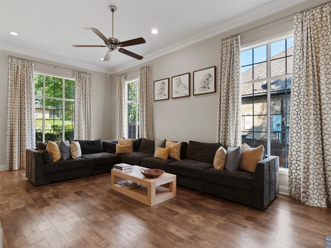 Photo of 1103 Marigold Lane
