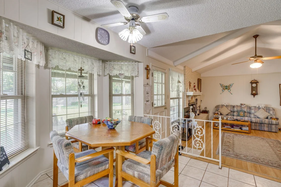 Photo of 1512 Lamplighter Lane