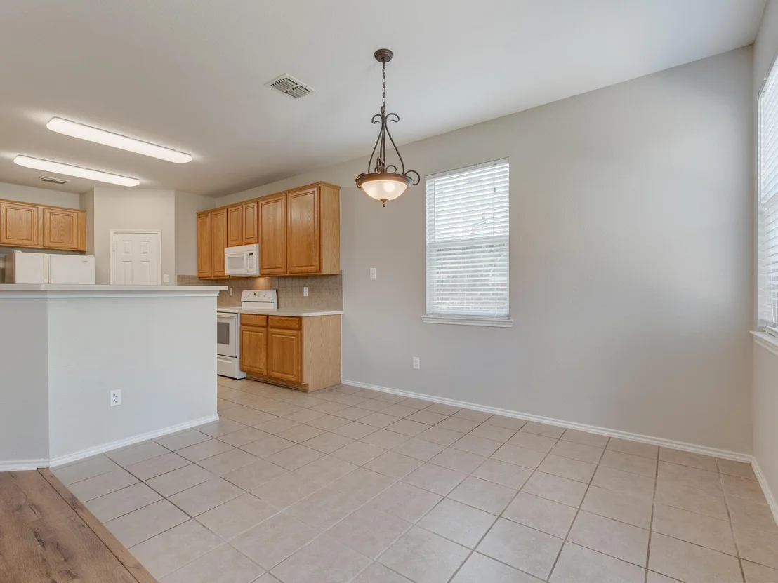 Photo of 4629 Indian Rock Drive
