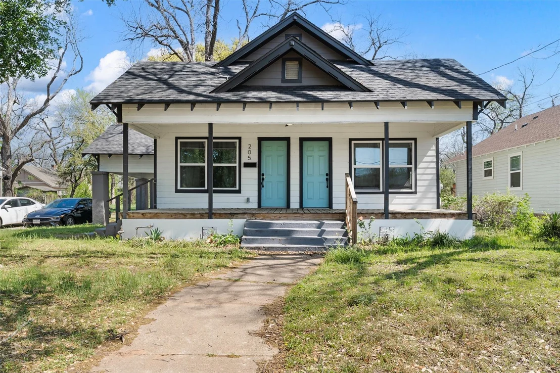 Photo of 205 Dallas Street
