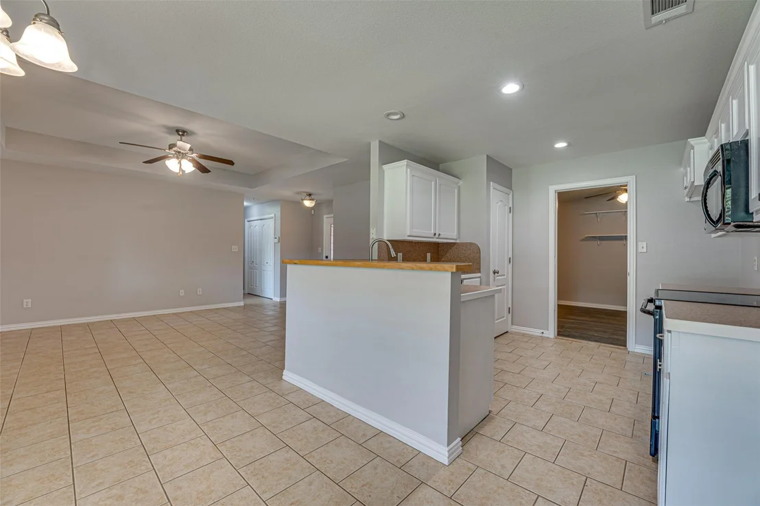 Photo of 2206 Kaitlyn Circle