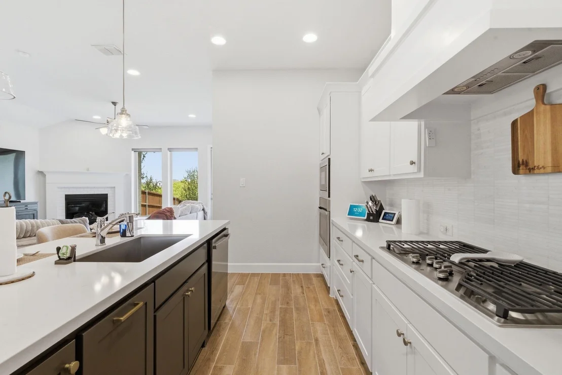 Photo of 915 Winter Cherry Lane