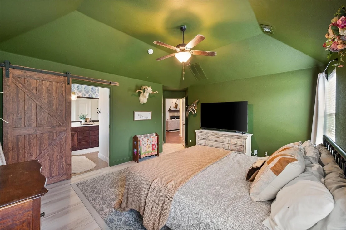 Photo of 1815 Clearbrook Lane