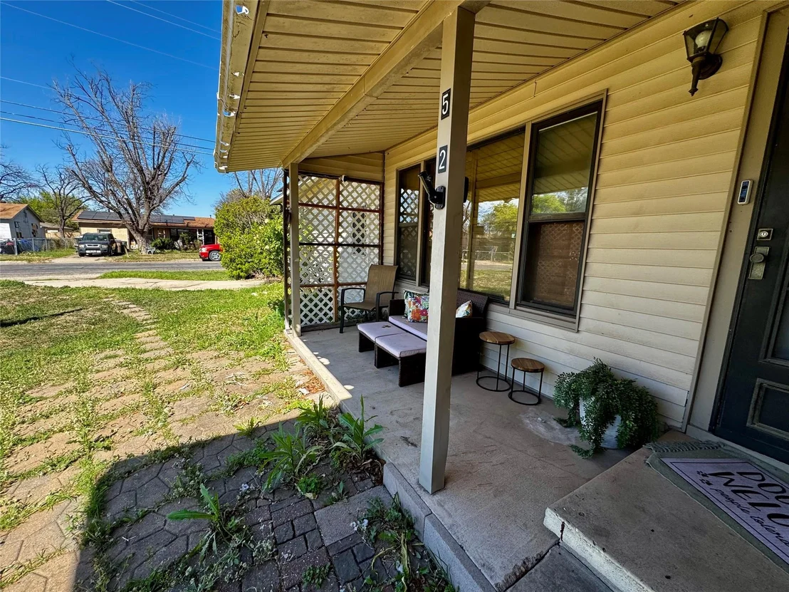 Photo of 512 Wanda Street