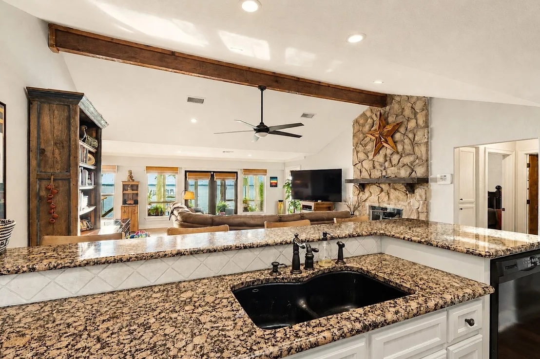 Photo of 247 Admiral Drive