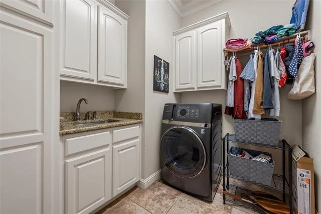 Photo of 290 Bolton Circle