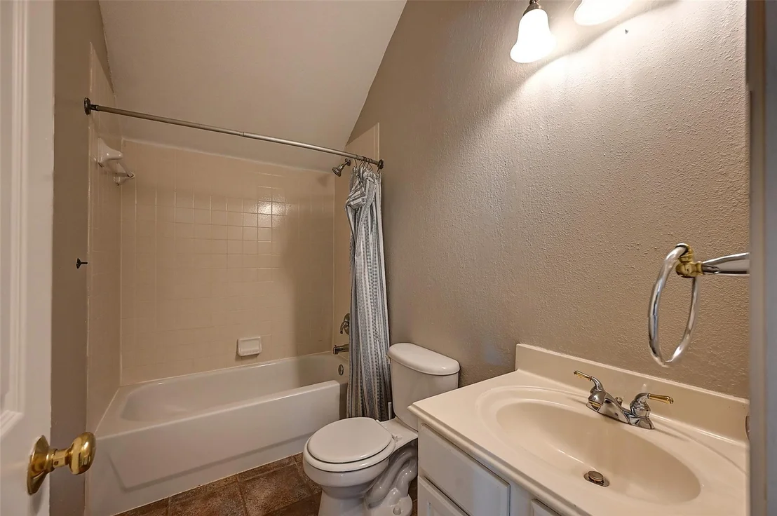 Photo of 7500 Parkgate Drive