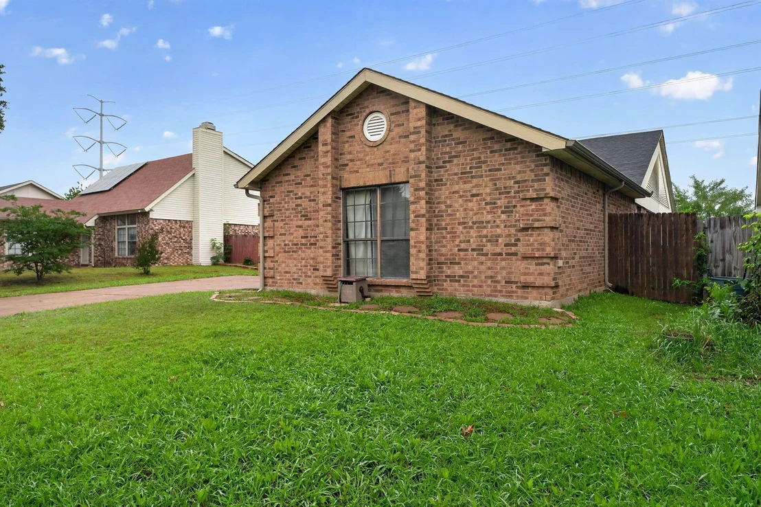 Photo of 5209 Nocona Lane