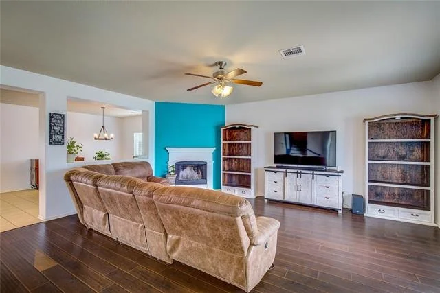 Photo of 1701 Applegate Way