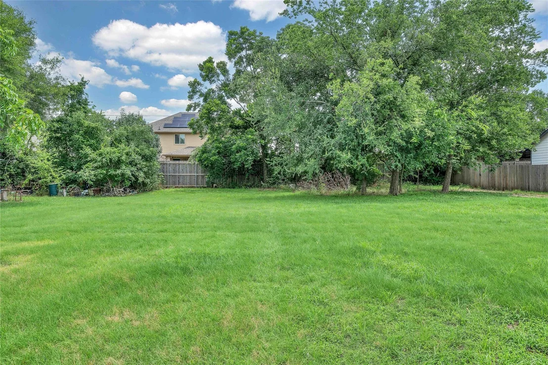 Photo of 538 River Park Road