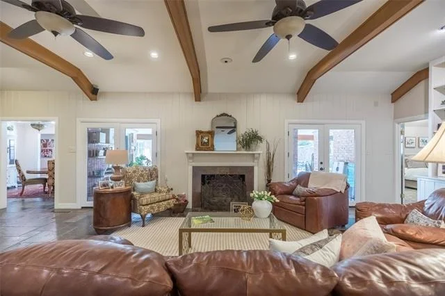 Photo of 1533 Elmwood Drive