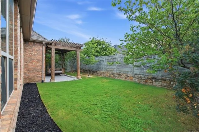 Photo of 221 Sunrise