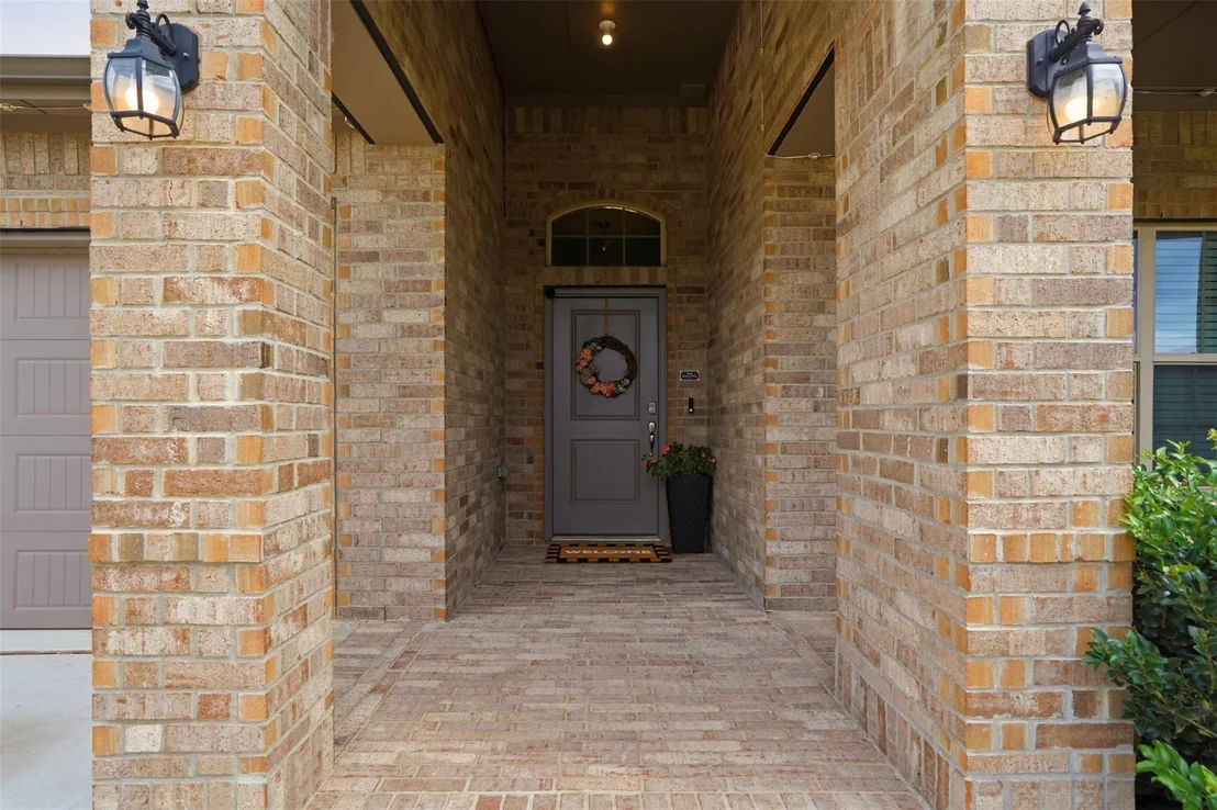 Photo of 2220 Dyre Drive