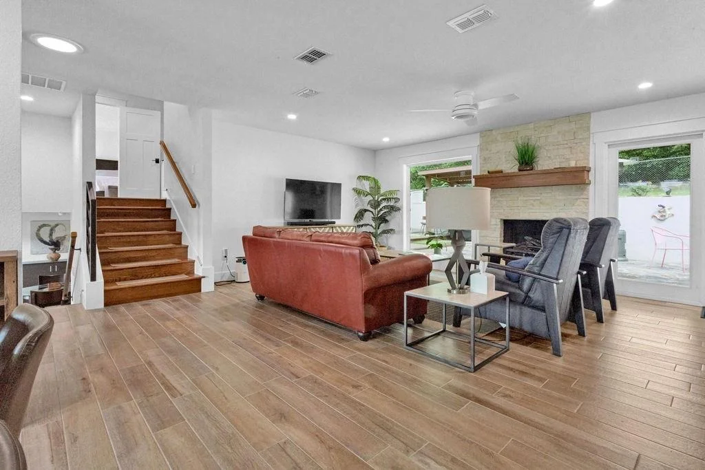 Photo of 255 Hideaway  Lane Central